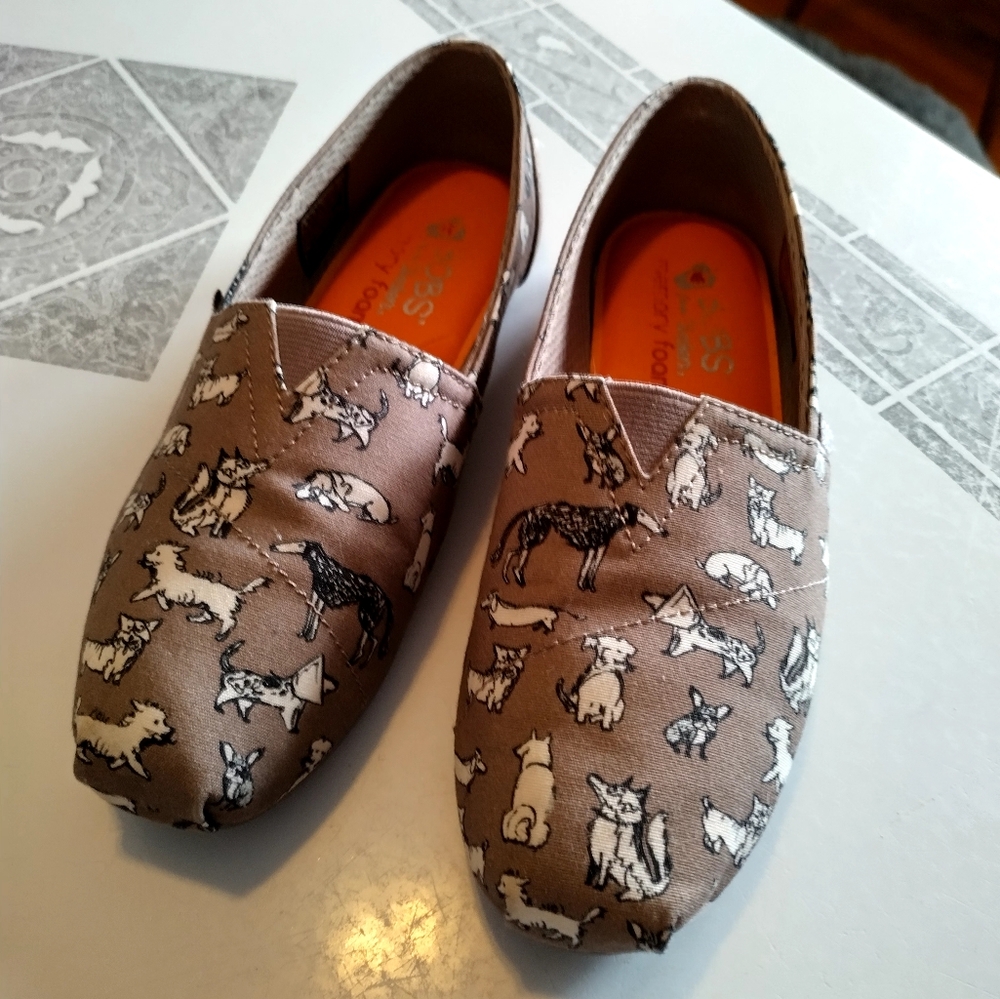Skechers Bob's for dogs